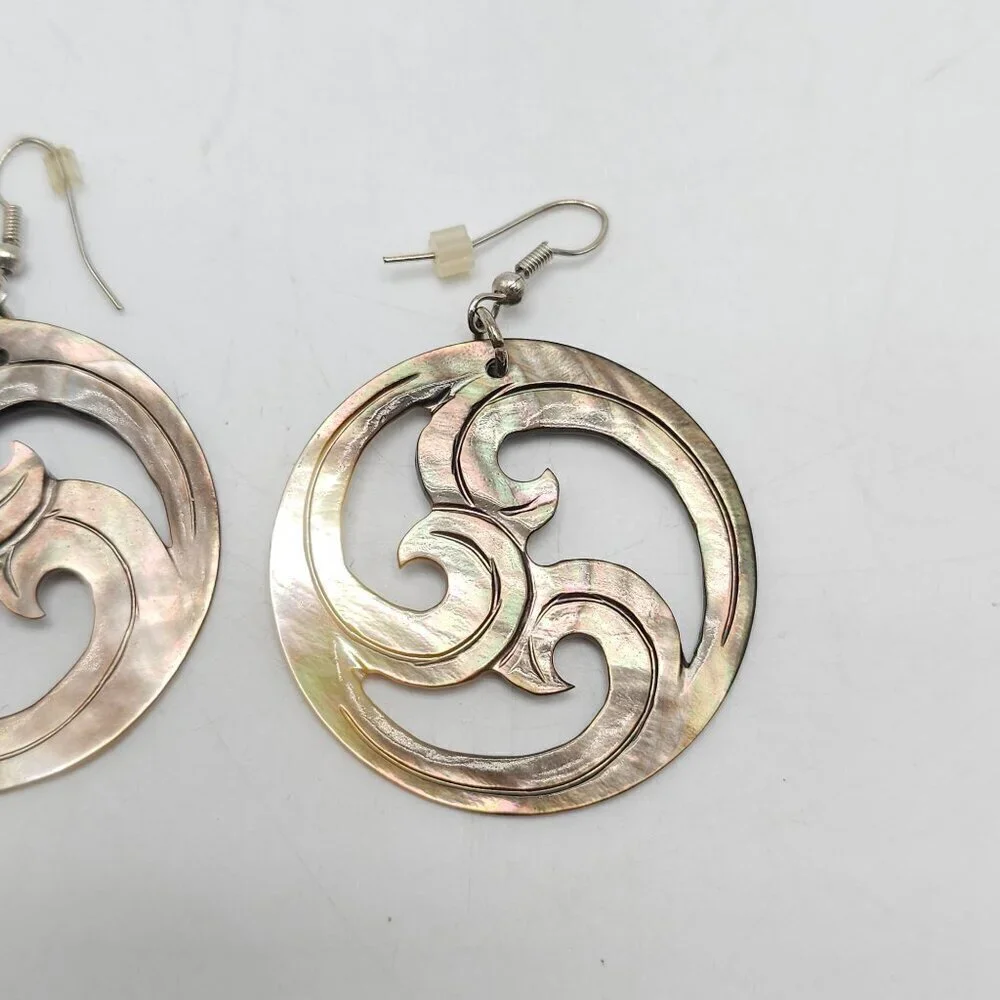 Round Abalone Shell Dangle Earrings With Swirl Design Vintage